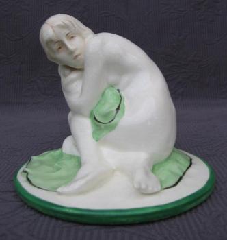 Figur Frau - glasiertes Steingut - 1930