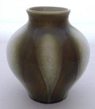 Helle und grüne Vase, Designpreis 1975